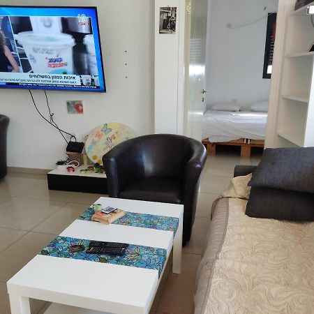 Family Master Apartment Nahariya Luaran gambar