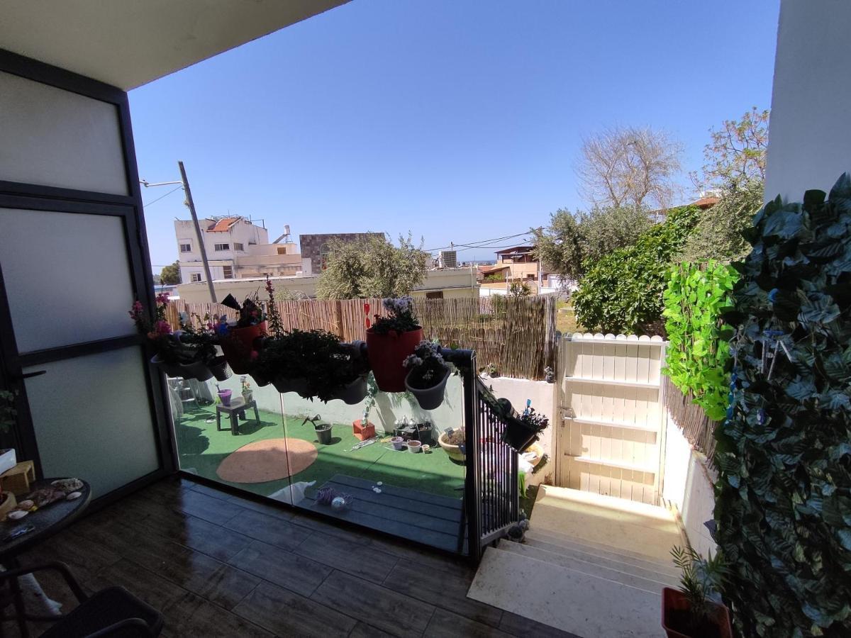 Family Master Apartment Nahariya Luaran gambar