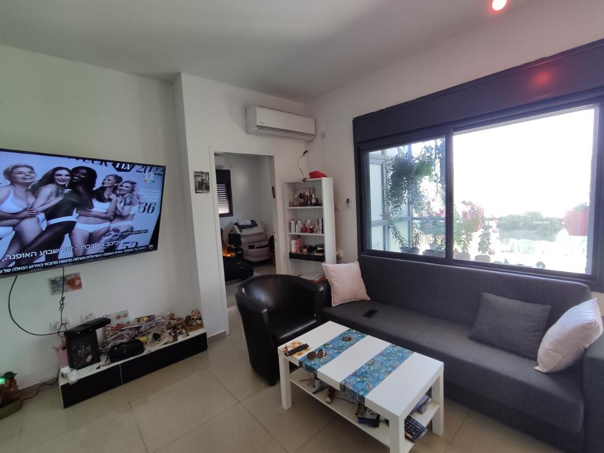 Family Master Apartment Nahariya Luaran gambar