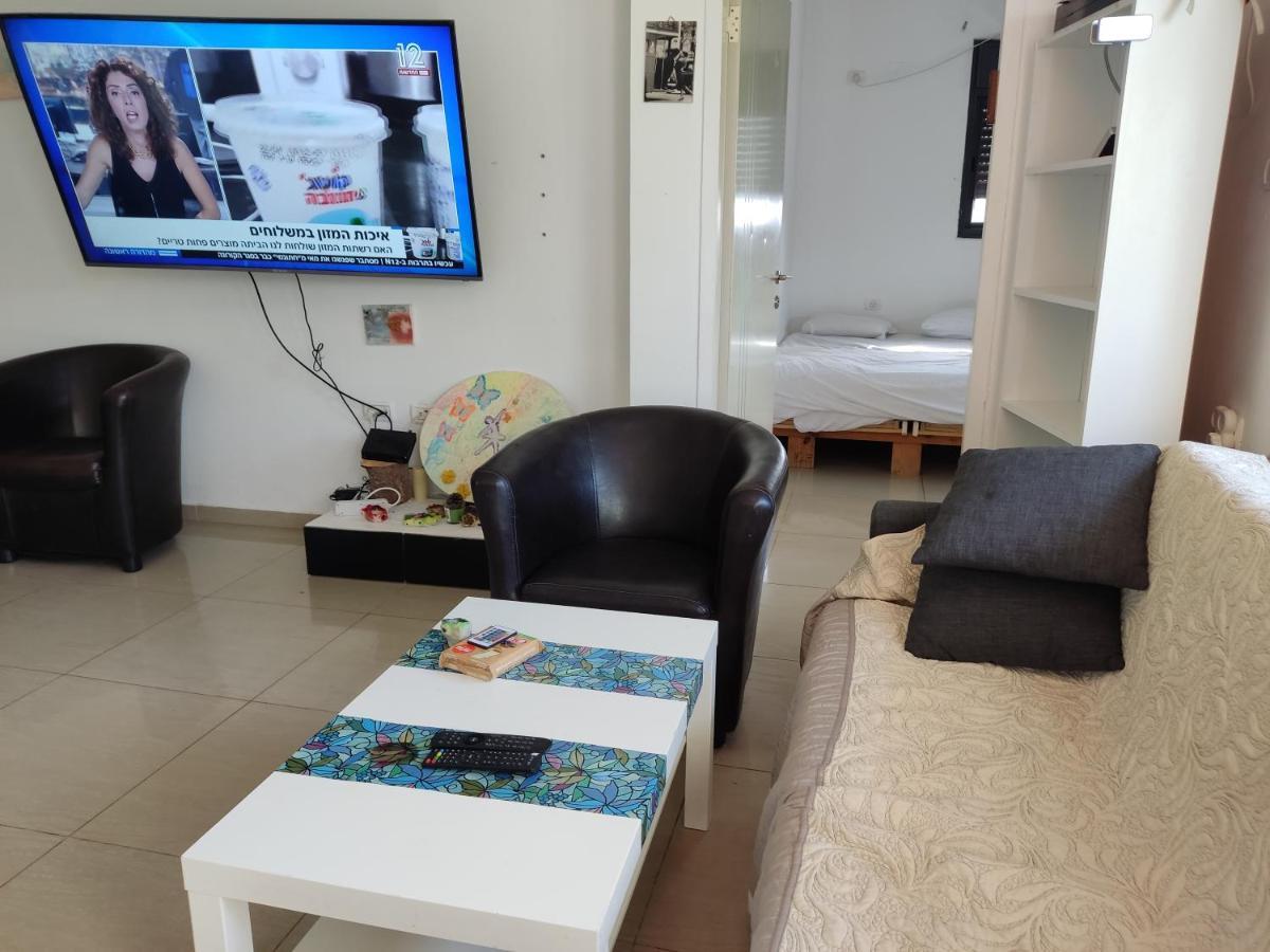 Family Master Apartment Nahariya Luaran gambar